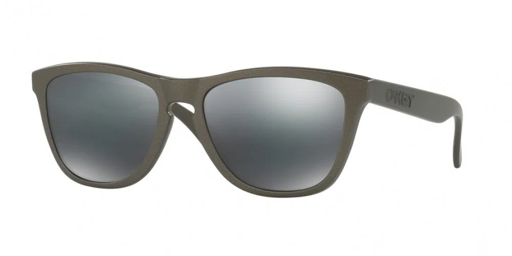 Oakley Frogskins 9013 Sunglasses - view 29